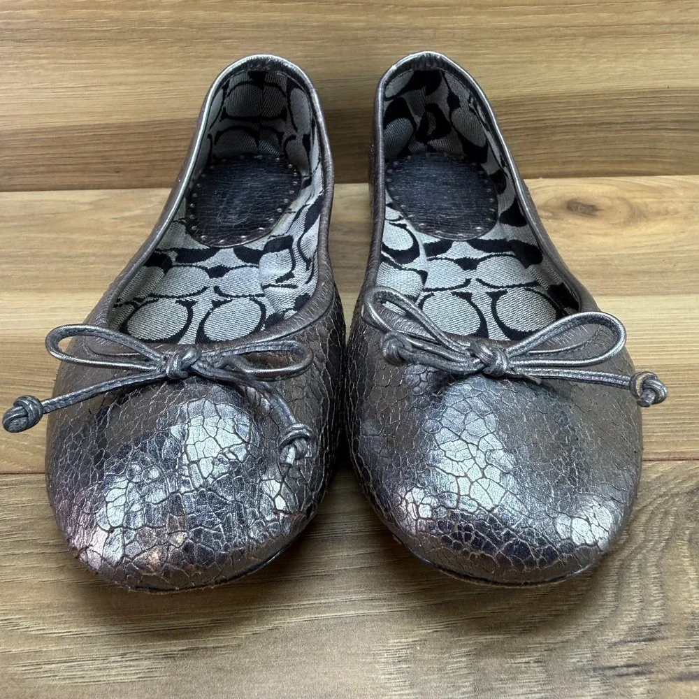 Coach womens size